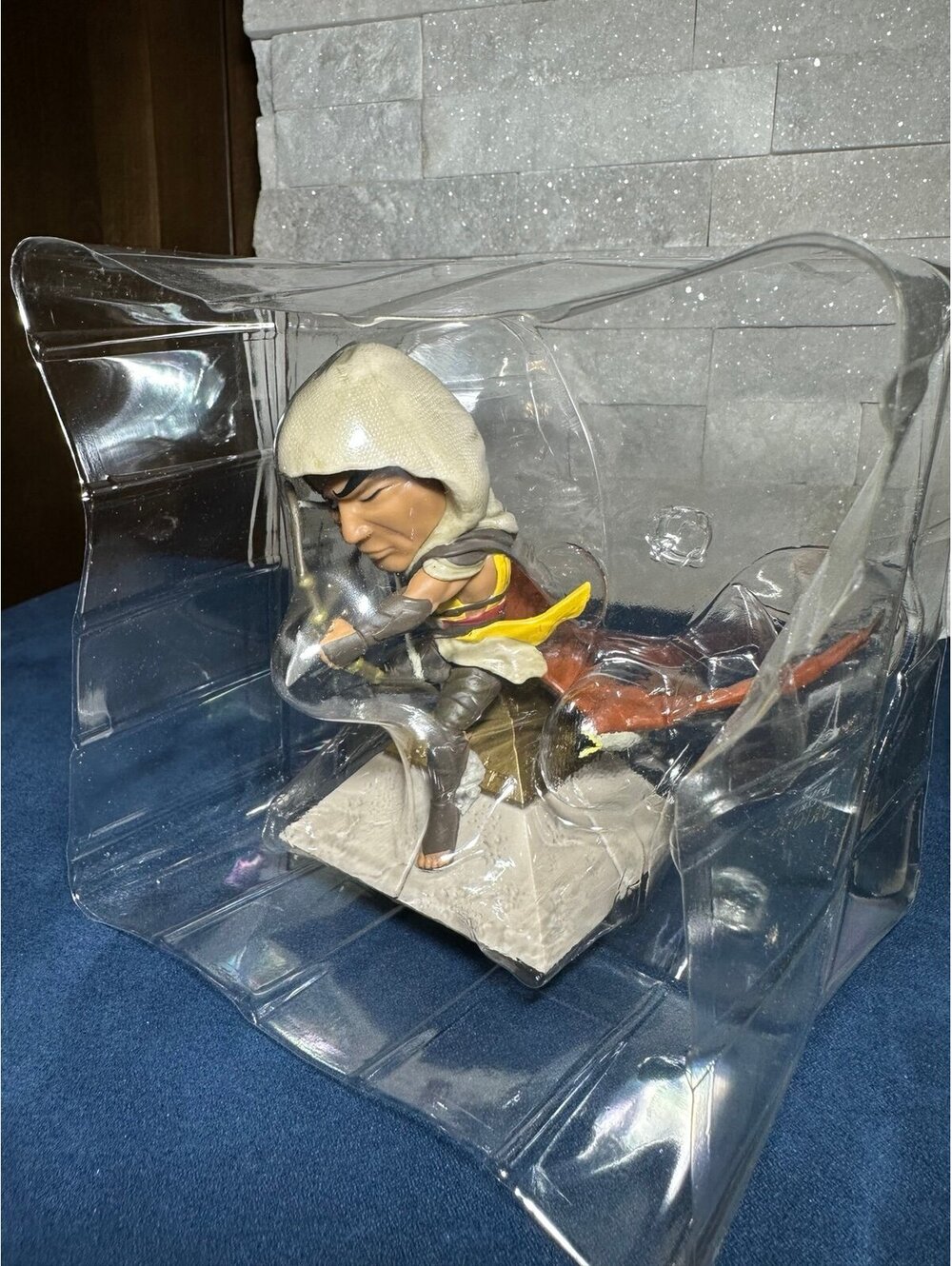 Assassin’s Creed Origins Bayek Loot Gaming Collectible Figure w/ Box